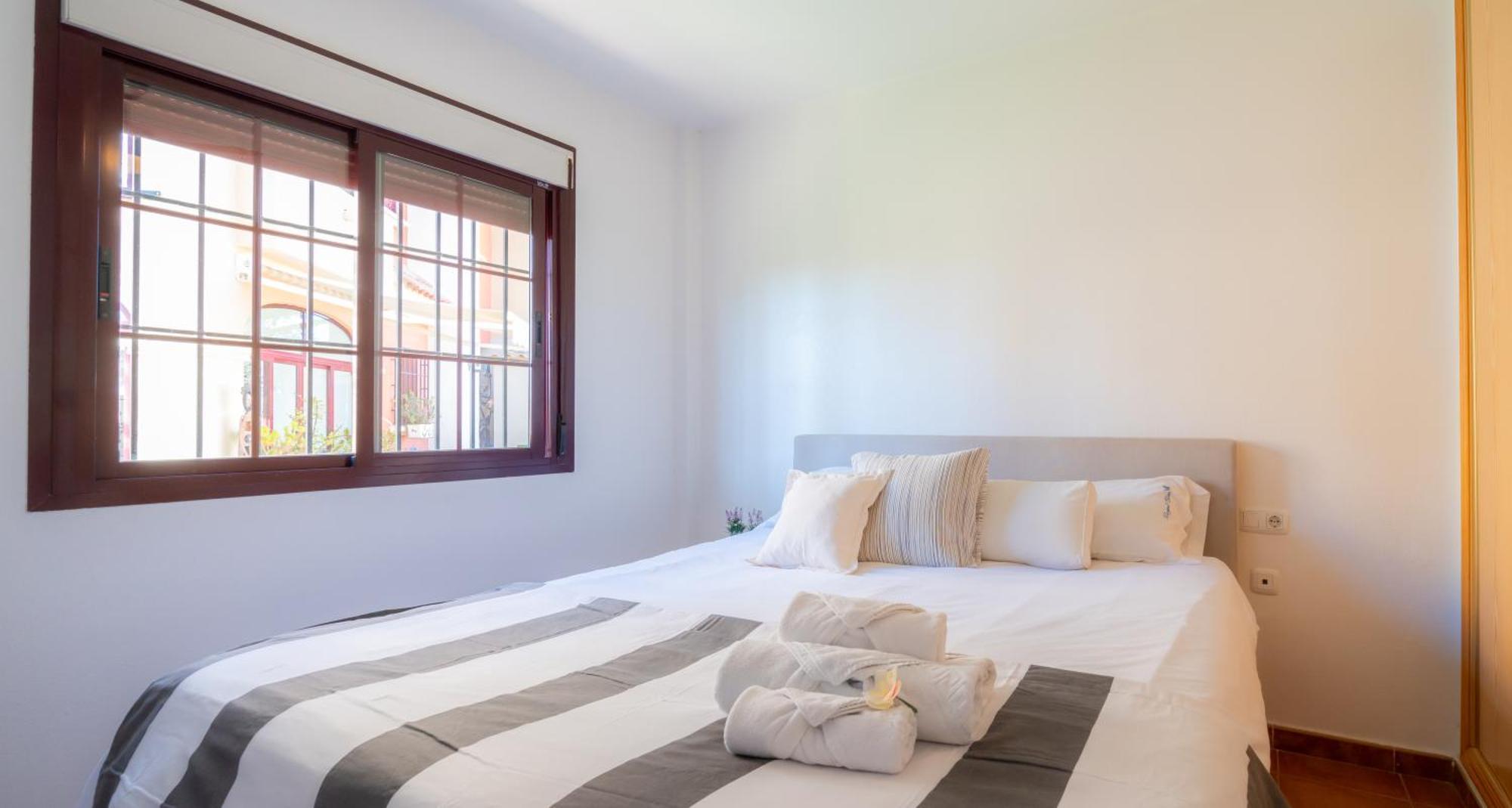 Apartamento Planta baja en Club Salino con piscina comunitaria Torrevieja Exterior foto
