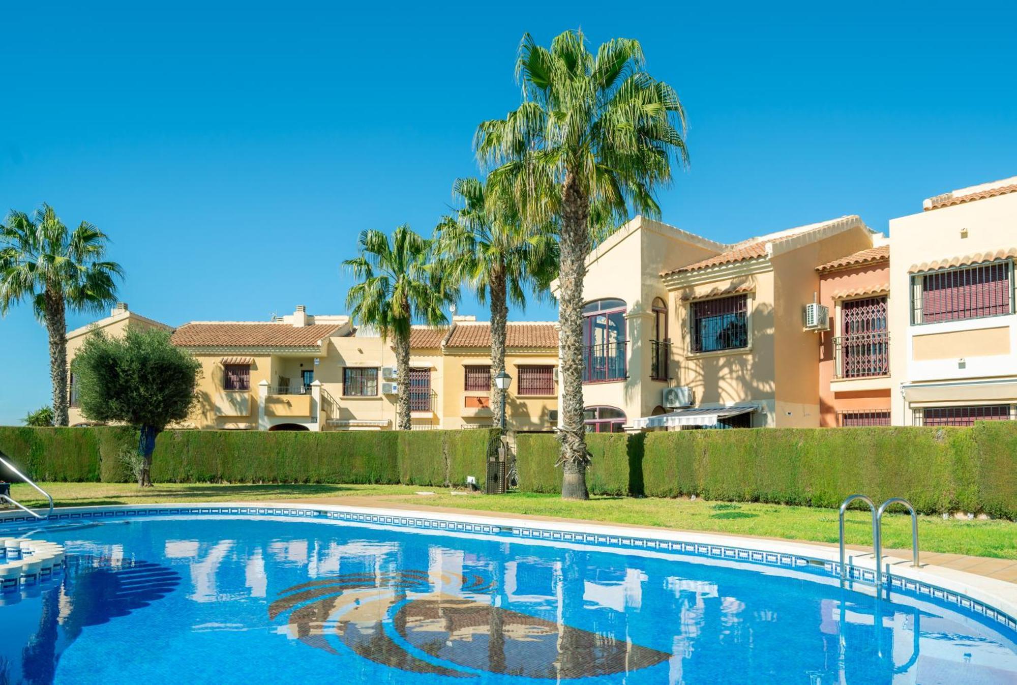 Apartamento Planta baja en Club Salino con piscina comunitaria Torrevieja Exterior foto